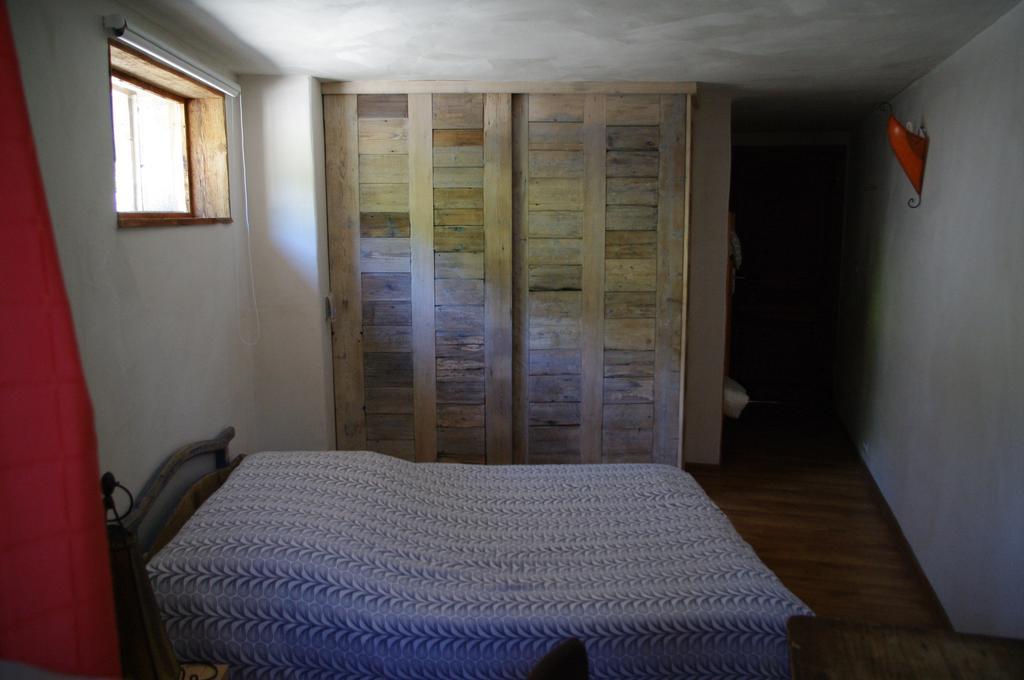 Appartement Dans Chalet De Montagne Bozel Pokoj fotografie